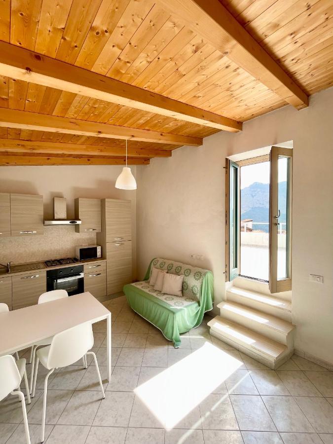 La Terrazza Di Seglia Apartment Ventimiglia Bagian luar foto